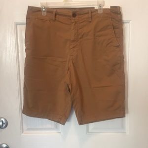 New with tag Mens American Eagle khaki shorts 🩳